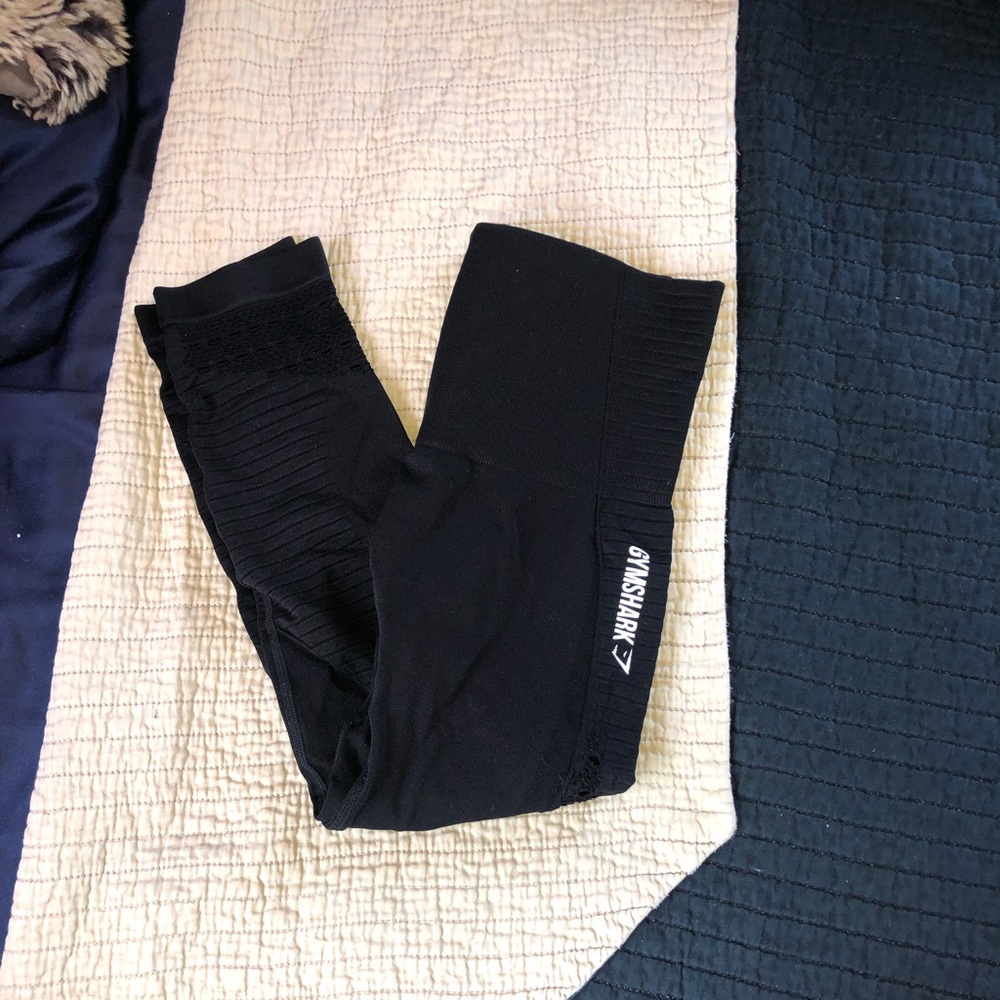GYMSHARK CROPPED SEAMLESS LEGGINGS - XS